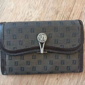 Fendi vintage wallet card holder